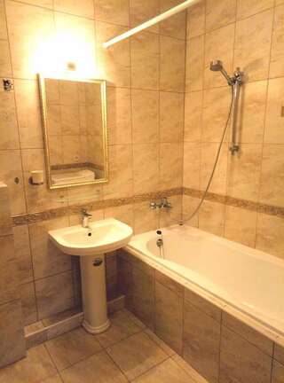 Апартаменты Apartment on Pavlova - Centre Ужгород Апартаменты с 2 спальнями-10